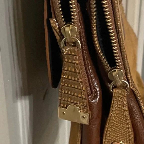 Antonio Melani Chic Brown Leather Bag - Picture 4 of 13